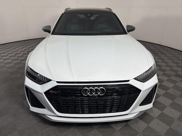 2025 Audi RS6 Avant performance