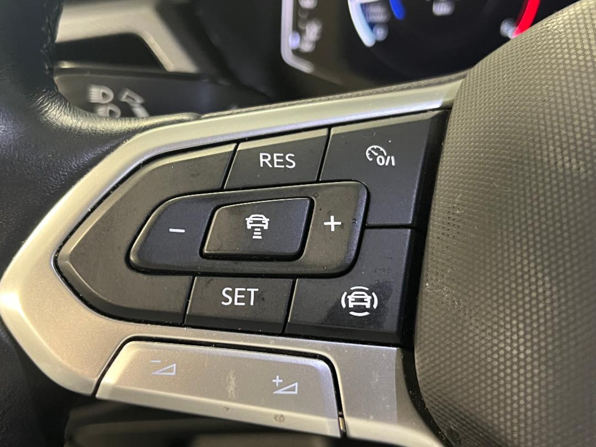 Volkswagen Touran Active