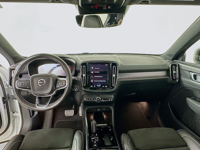 2021 Volvo XC40