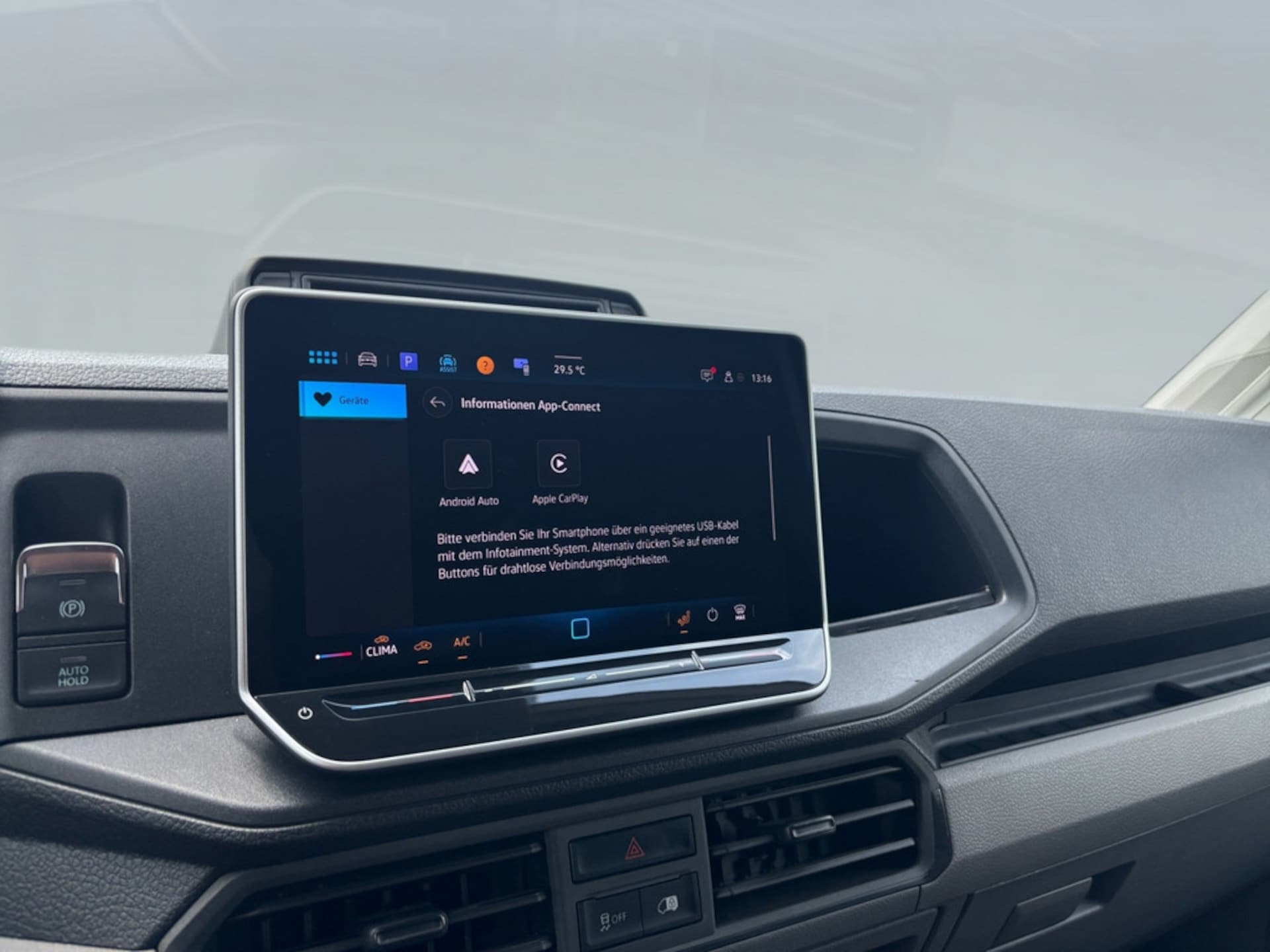 Volkswagen Crafter Kasten langer Radstand