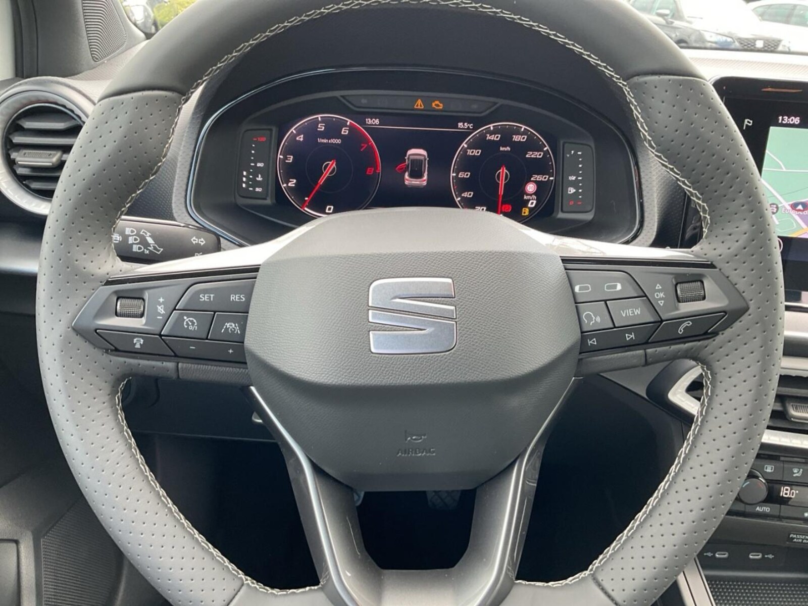 SEAT Arona – Bild 13