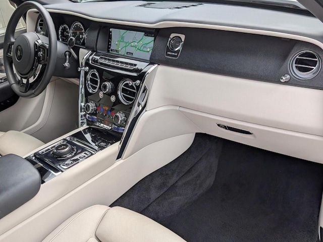 2023 Rolls-Royce Cullinan