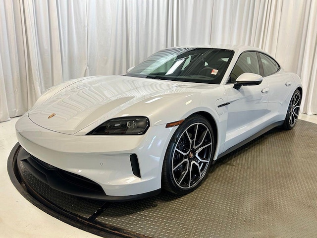 2025 Porsche Taycan