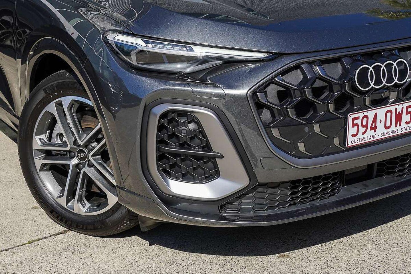 Image about Audi Q5 SUV TDI quattro 150 kW