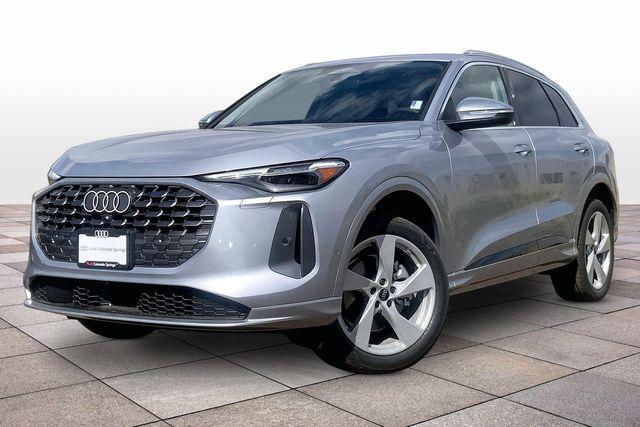 2026 Audi Q5 Premium Plus quattro's photo