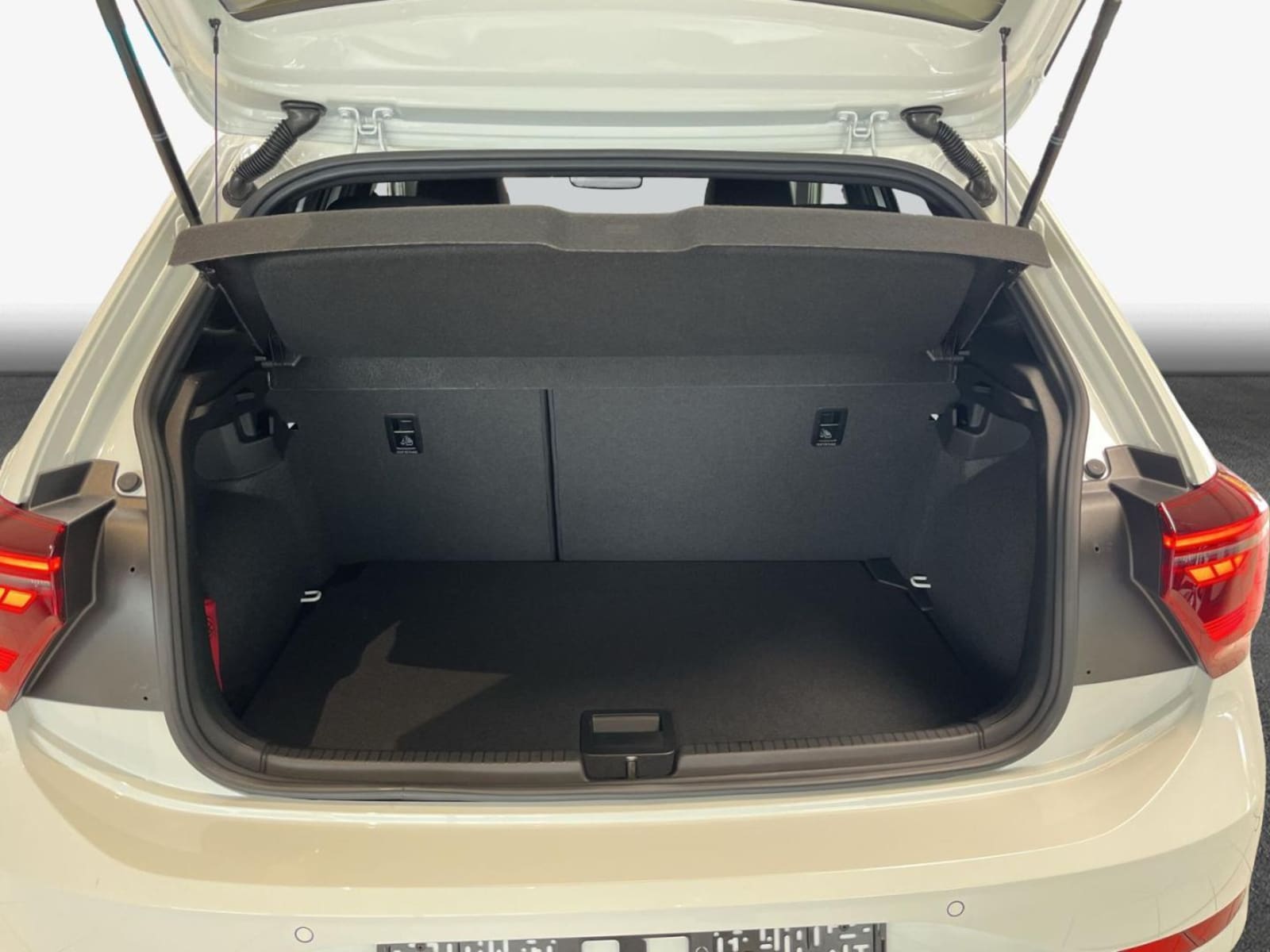 Volkswagen Polo – Bild 8
