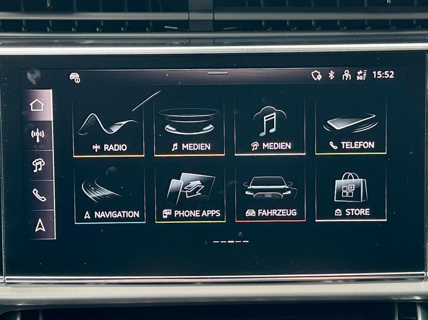 Bild über Audi Q7 SUV TFSI e S line business TFSI e quattro 290 kW tiptronic - für weitere Informationen kontaktieren Sie den Audi Partner