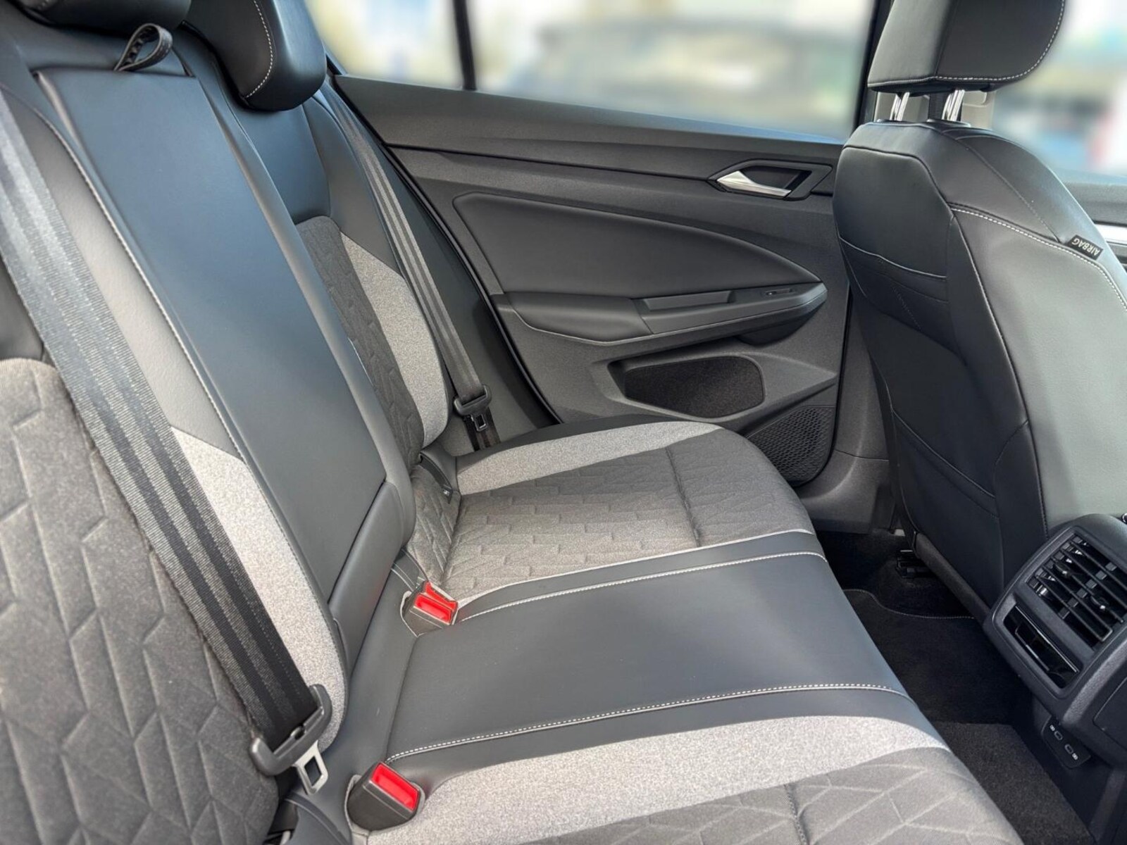 Volkswagen Golf – Bild 17