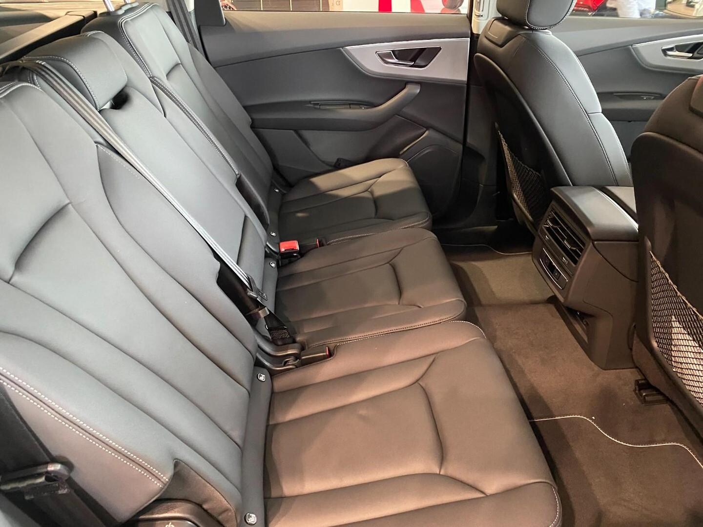 Image about Audi Q7 45 TDI quattro tiptronic