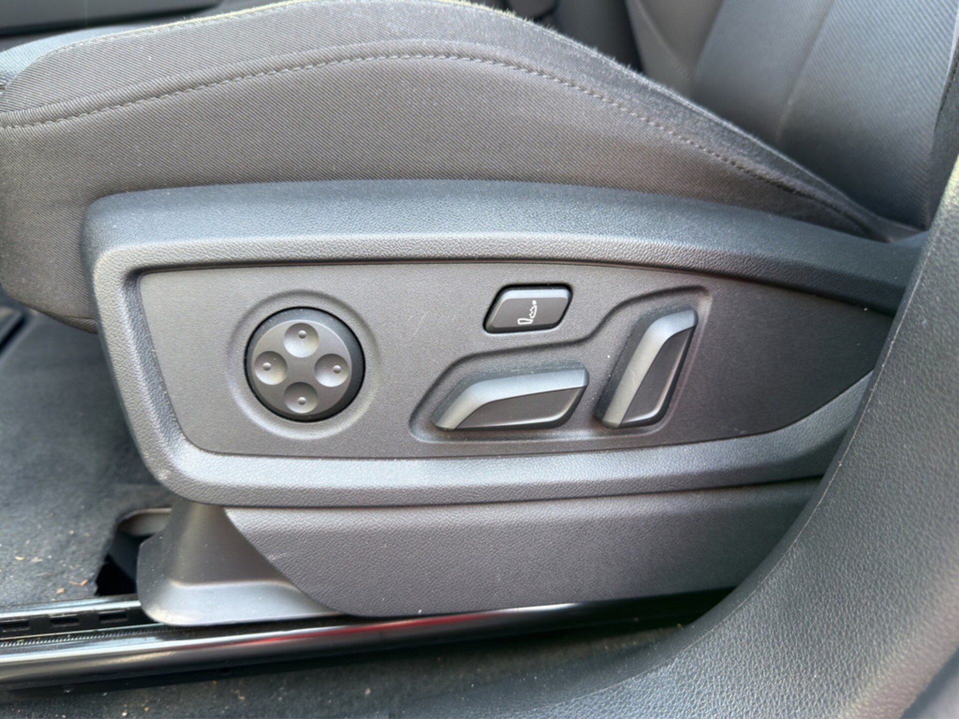Audi Q5 SUV Advanced
