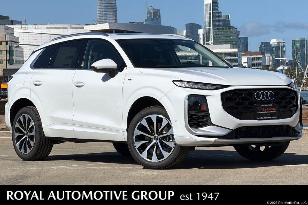 2026 Audi Q3 S line quattro's photo