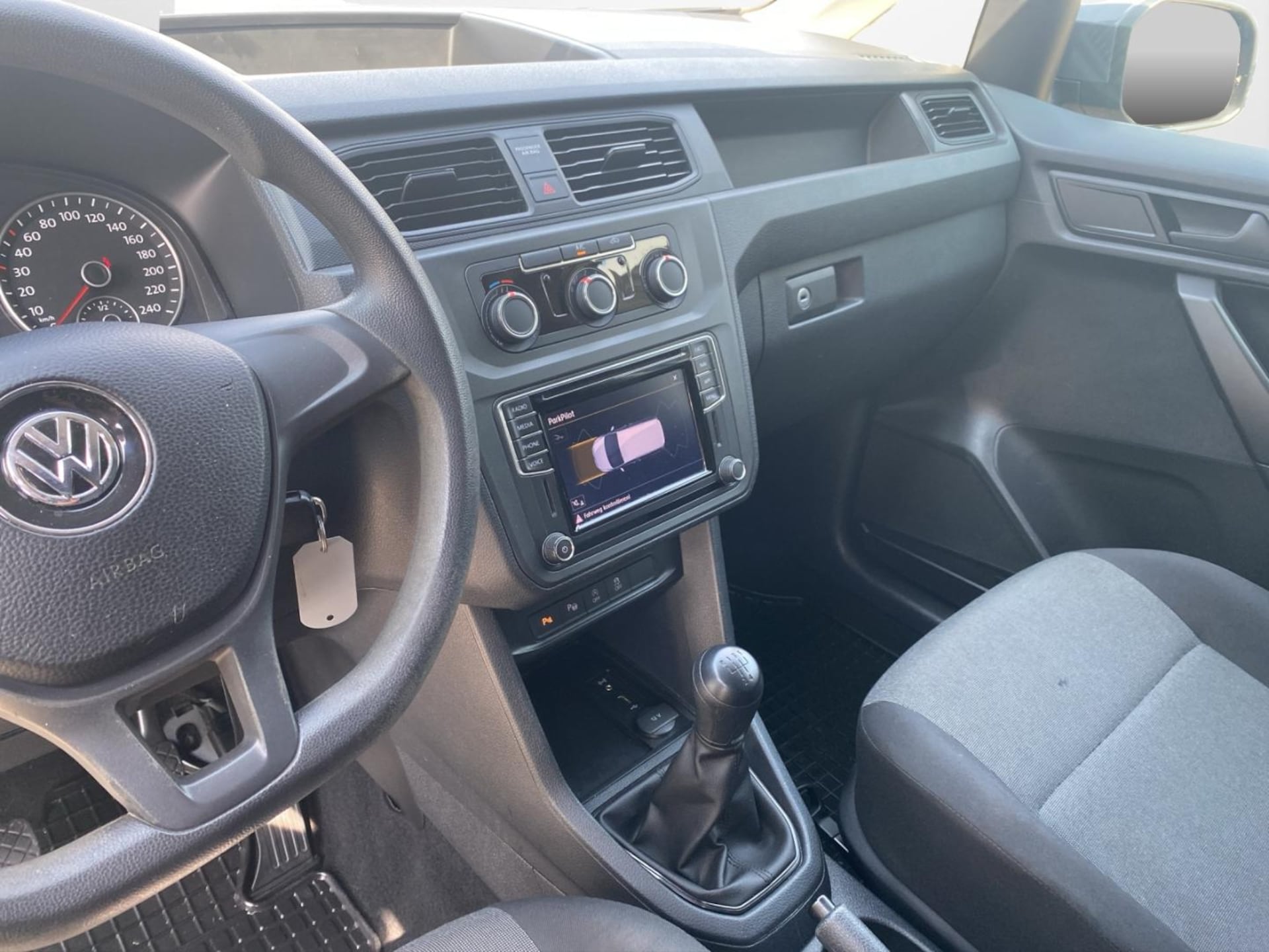Volkswagen Caddy Maxi Kasten Basis-Modell
