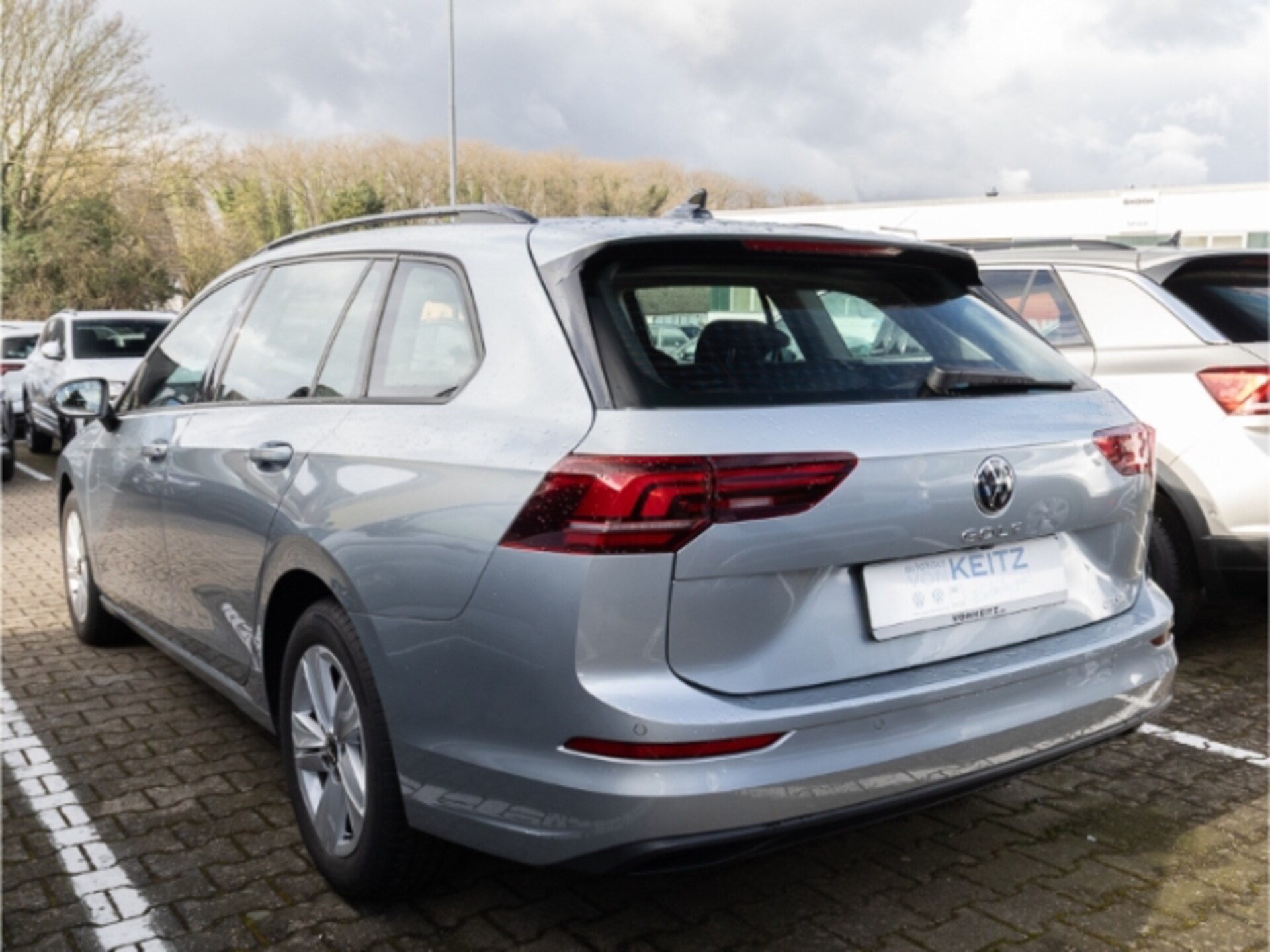 Volkswagen Golf Variant Life