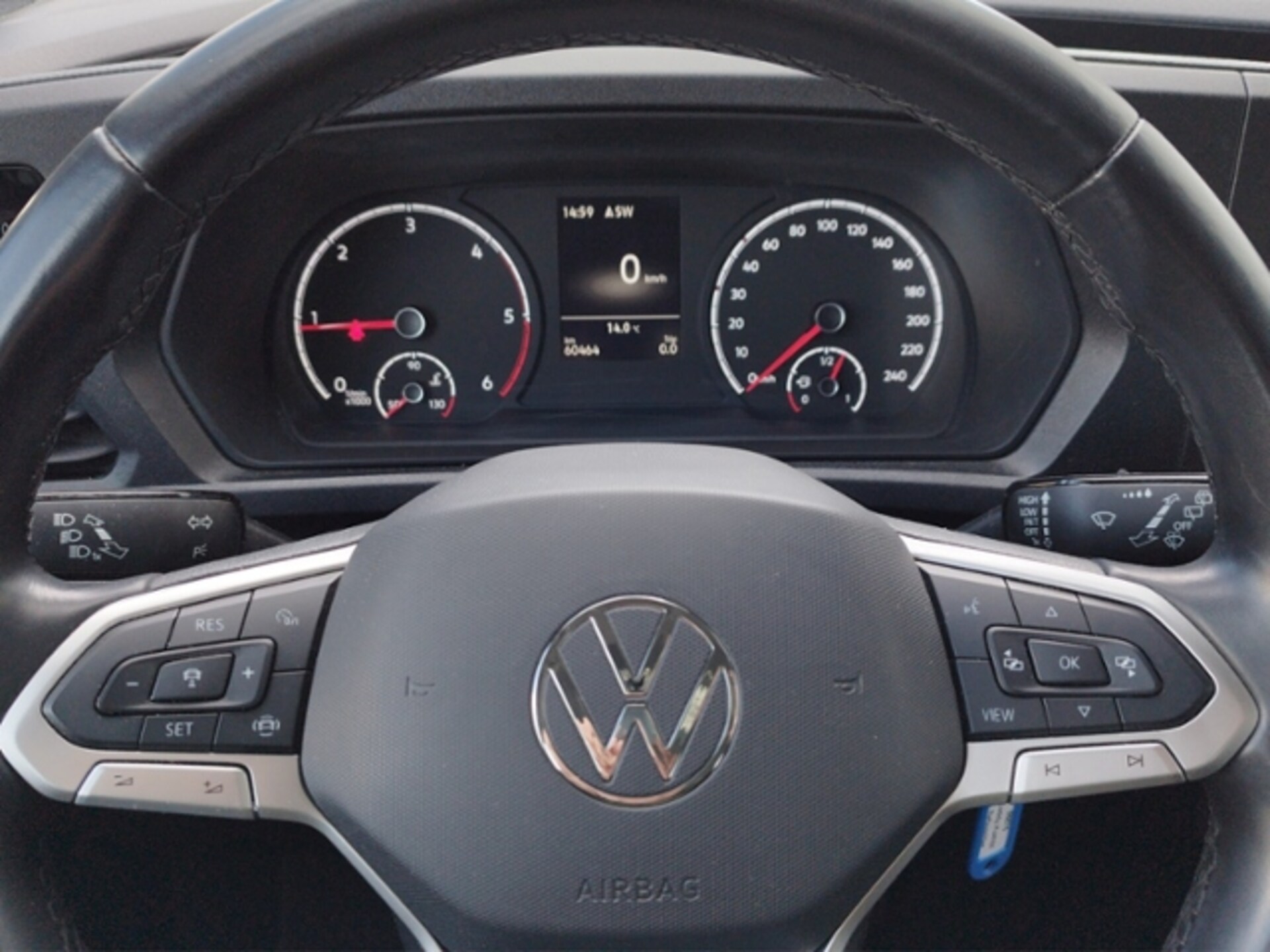 Volkswagen Caddy Basis-Modell