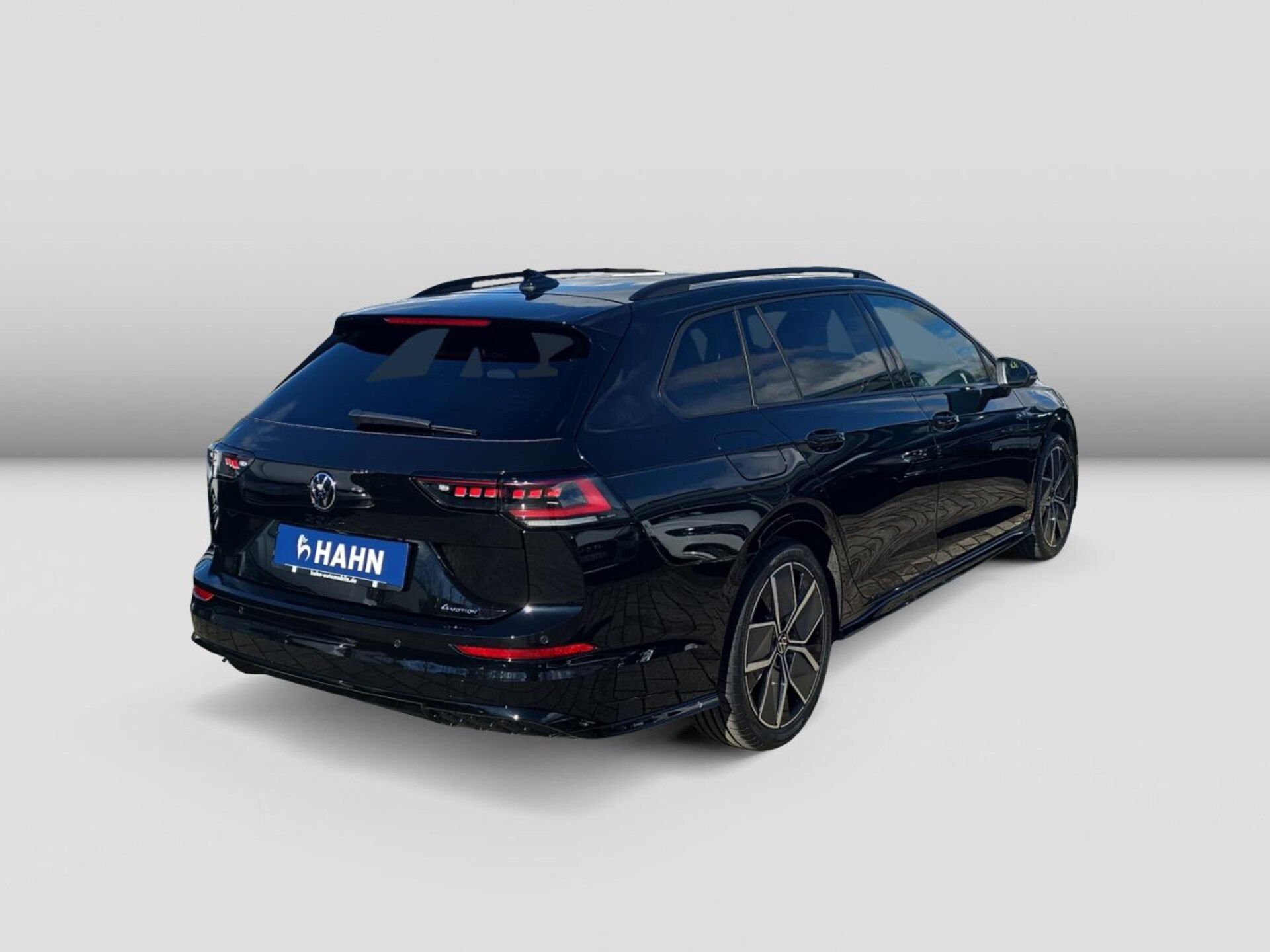 Volkswagen Golf Variant R-Line