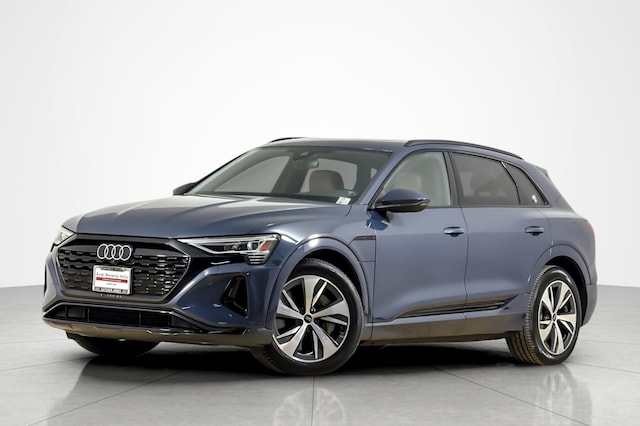 2024 Audi Q8 e-tron