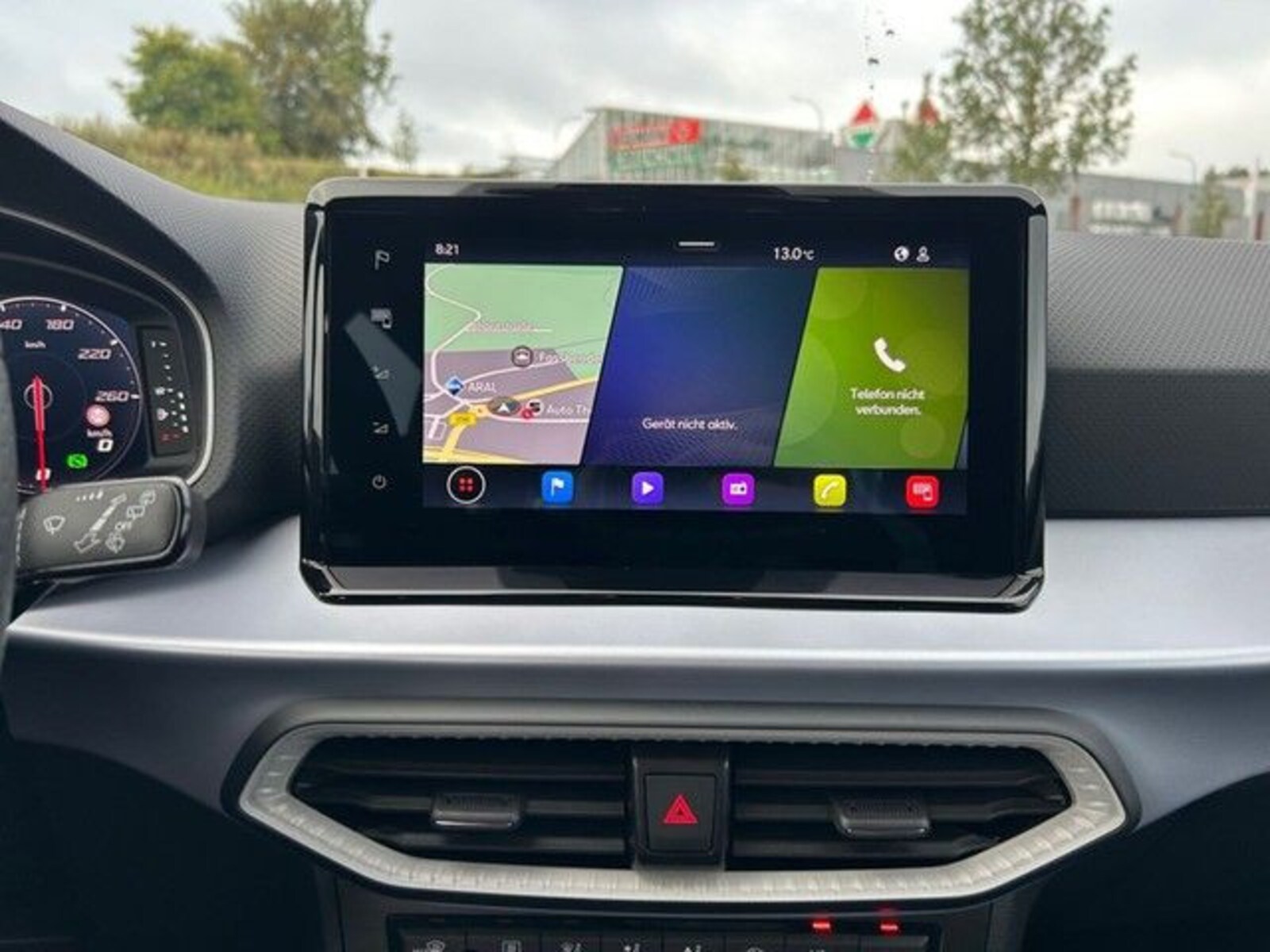 SEAT Arona – Bild 12