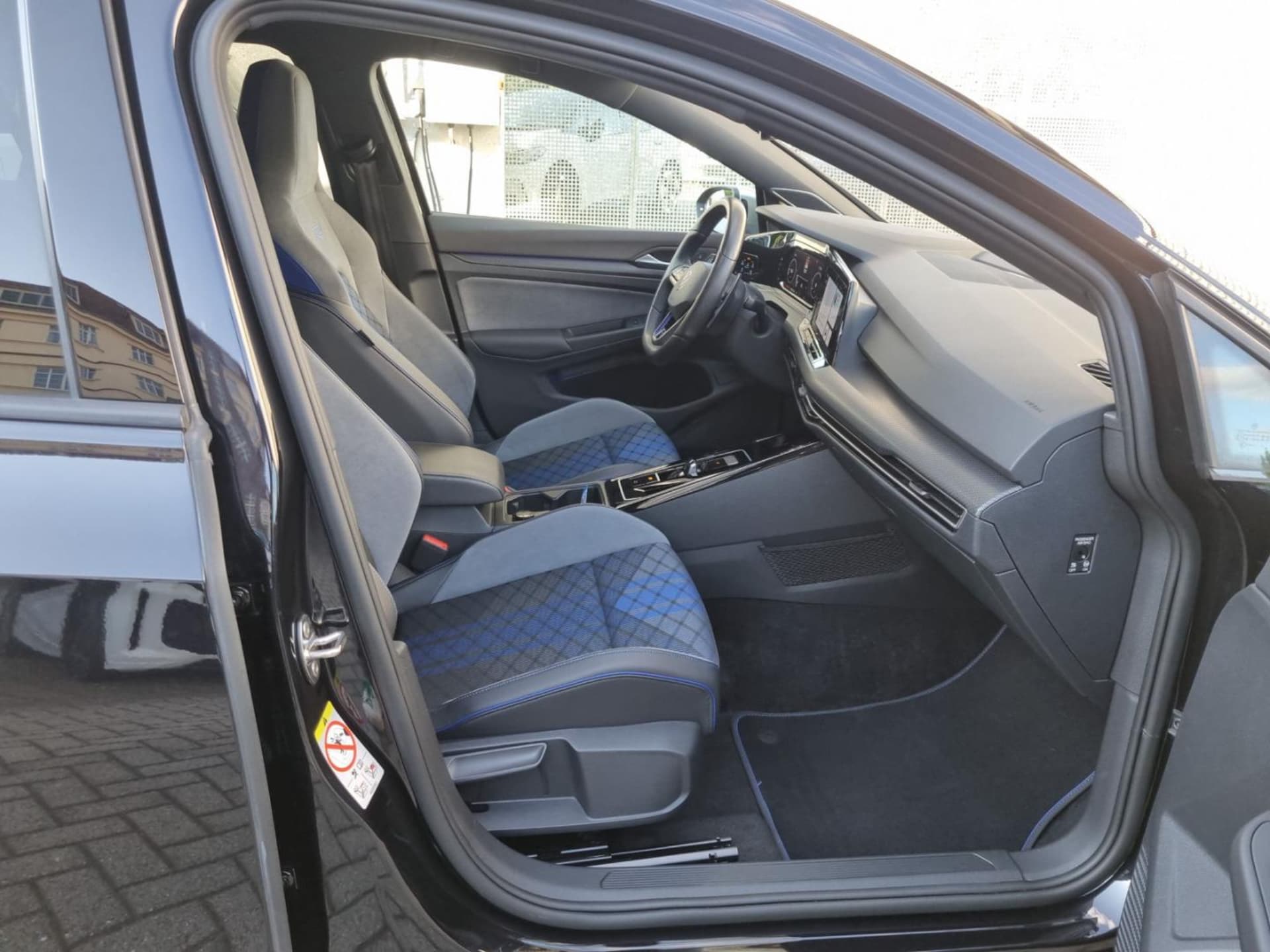 Volkswagen Golf R