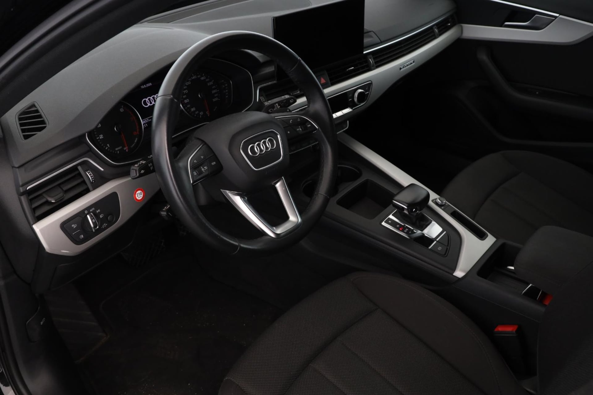 Audi A4 Avant Advanced