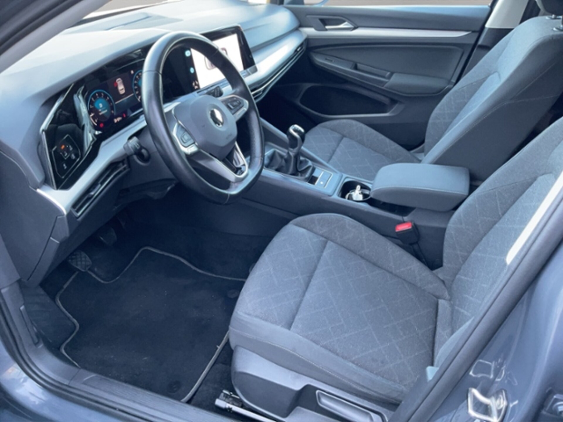 Volkswagen Golf Life