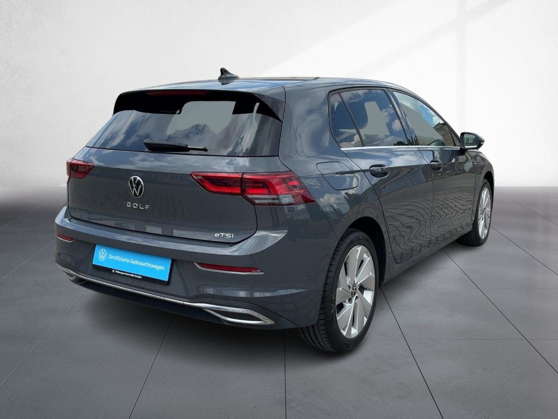 Volkswagen Golf Style