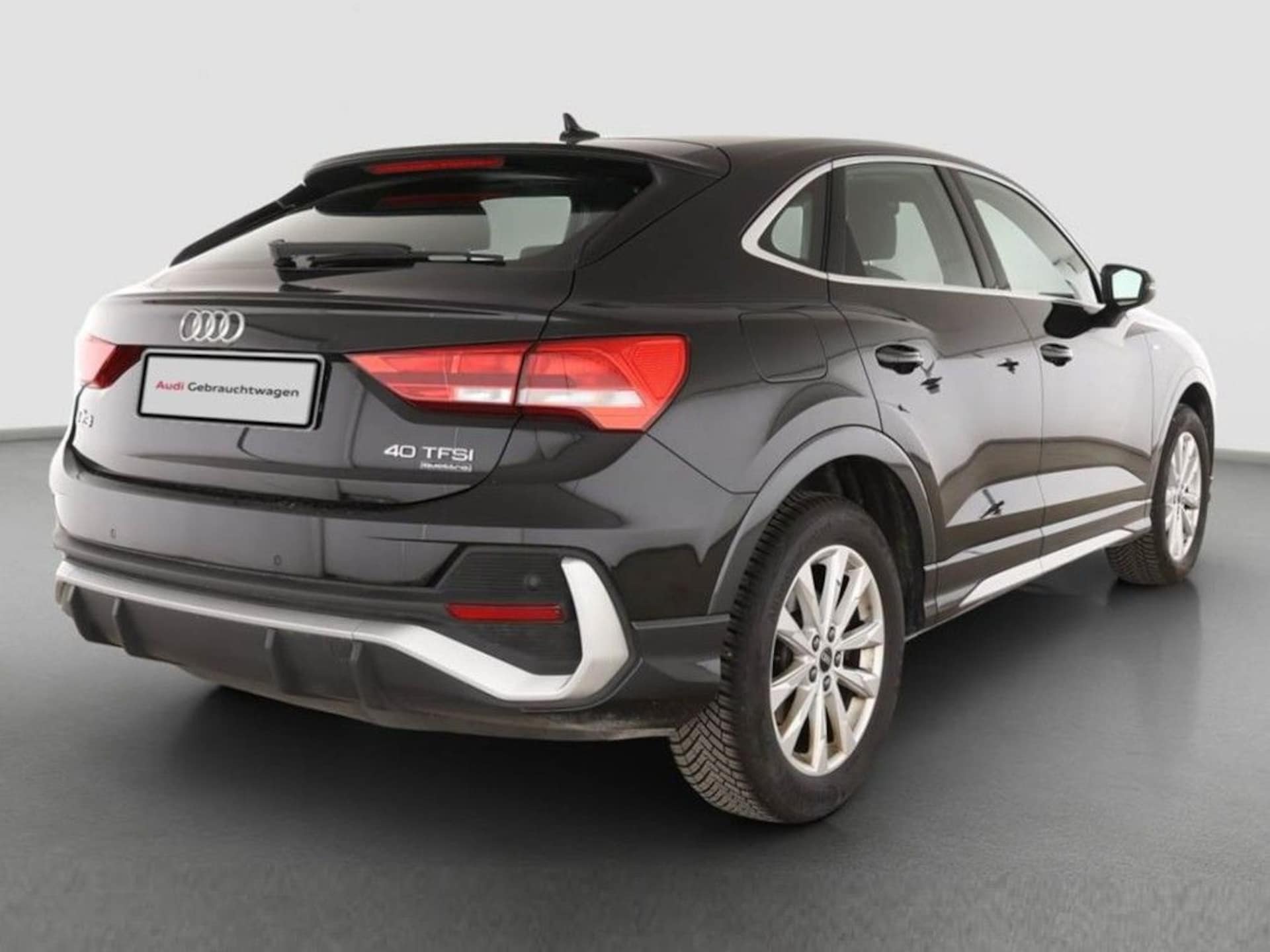 Audi Q3 Sportback S line