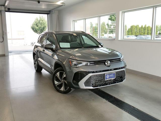 2025 Volkswagen Taos