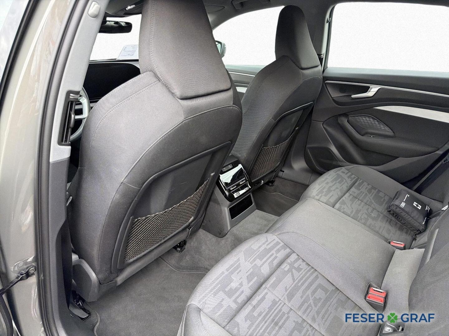 Bild über Audi A6 Limousine TDI 150 kW S tronic - für weitere Informationen kontaktieren Sie den Audi Partner