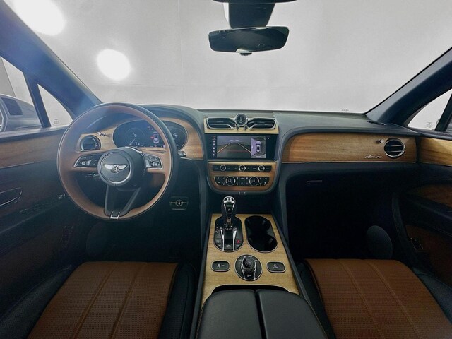 2023 Bentley Bentayga EWB