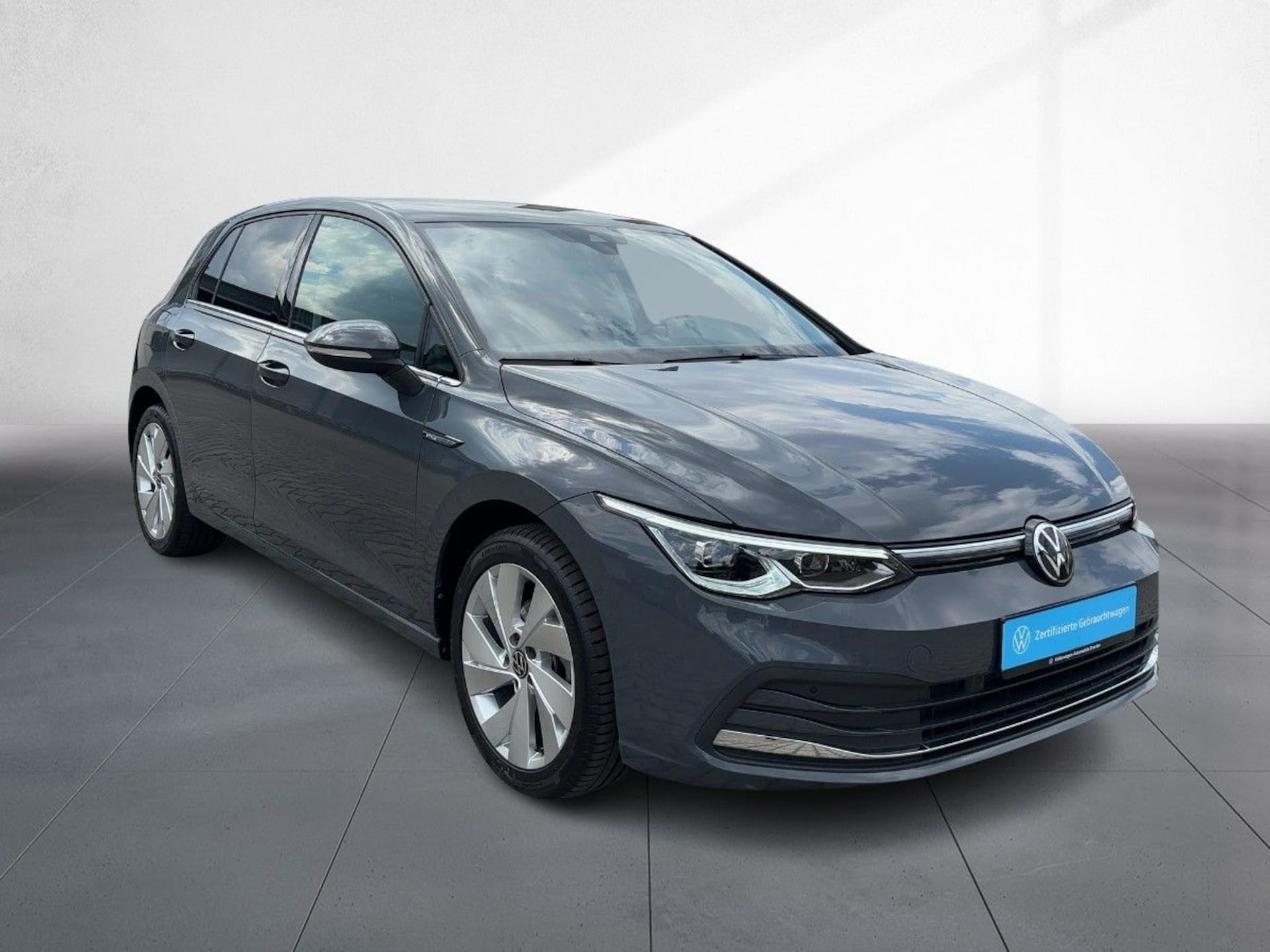 Volkswagen Golf Style