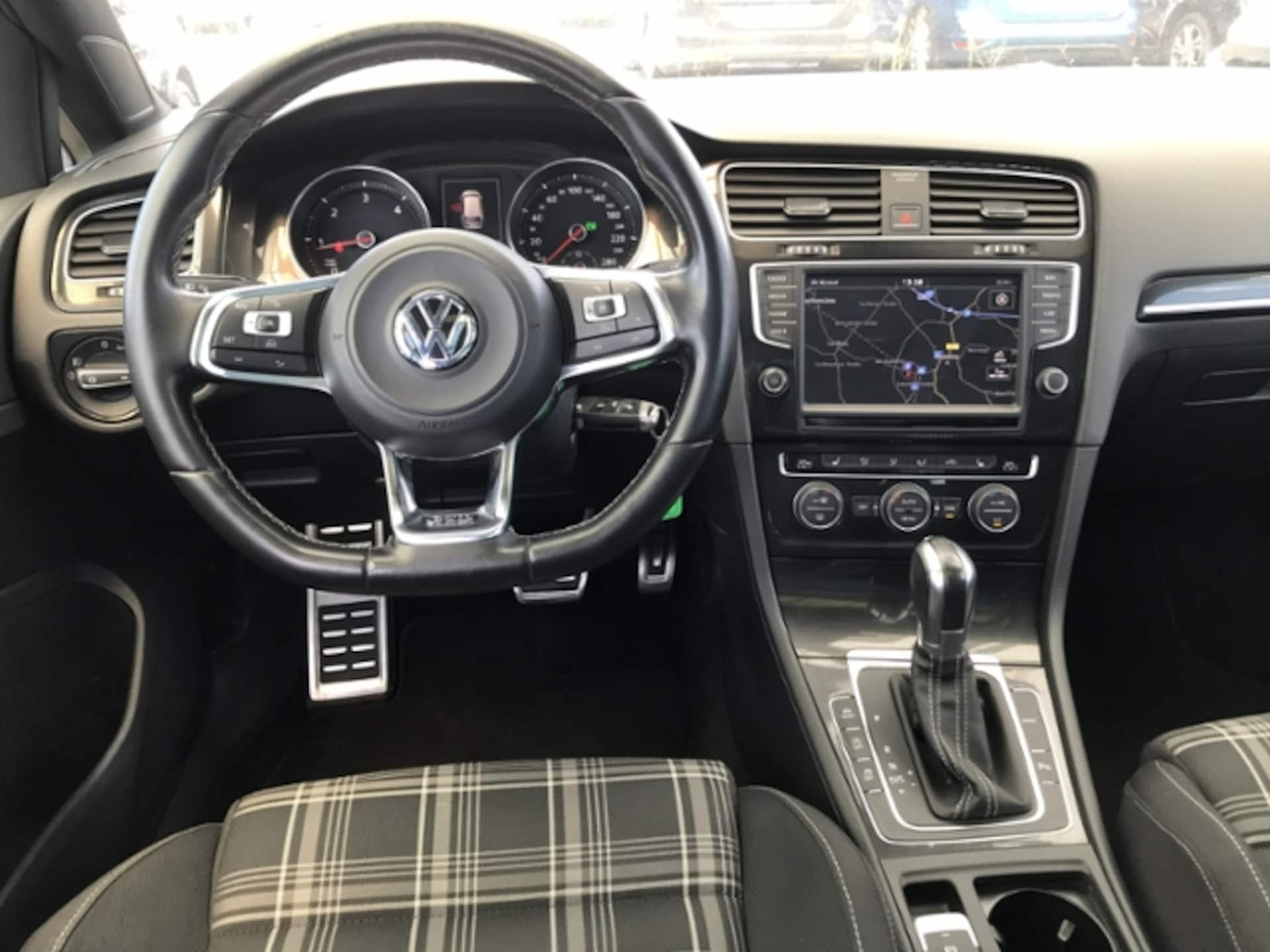 Volkswagen Golf Variant GTD