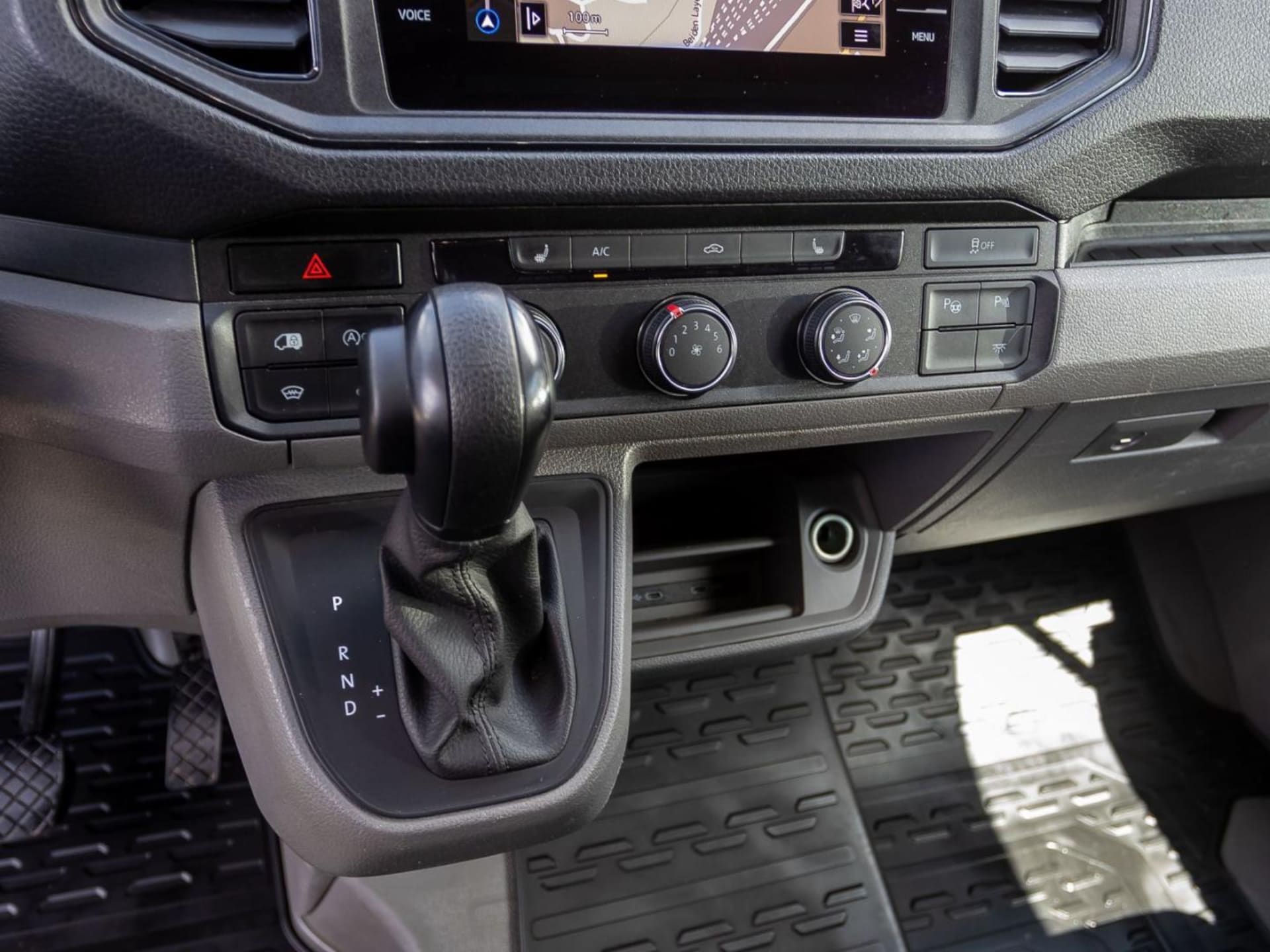 Volkswagen Crafter Kasten mittlerer Radstand