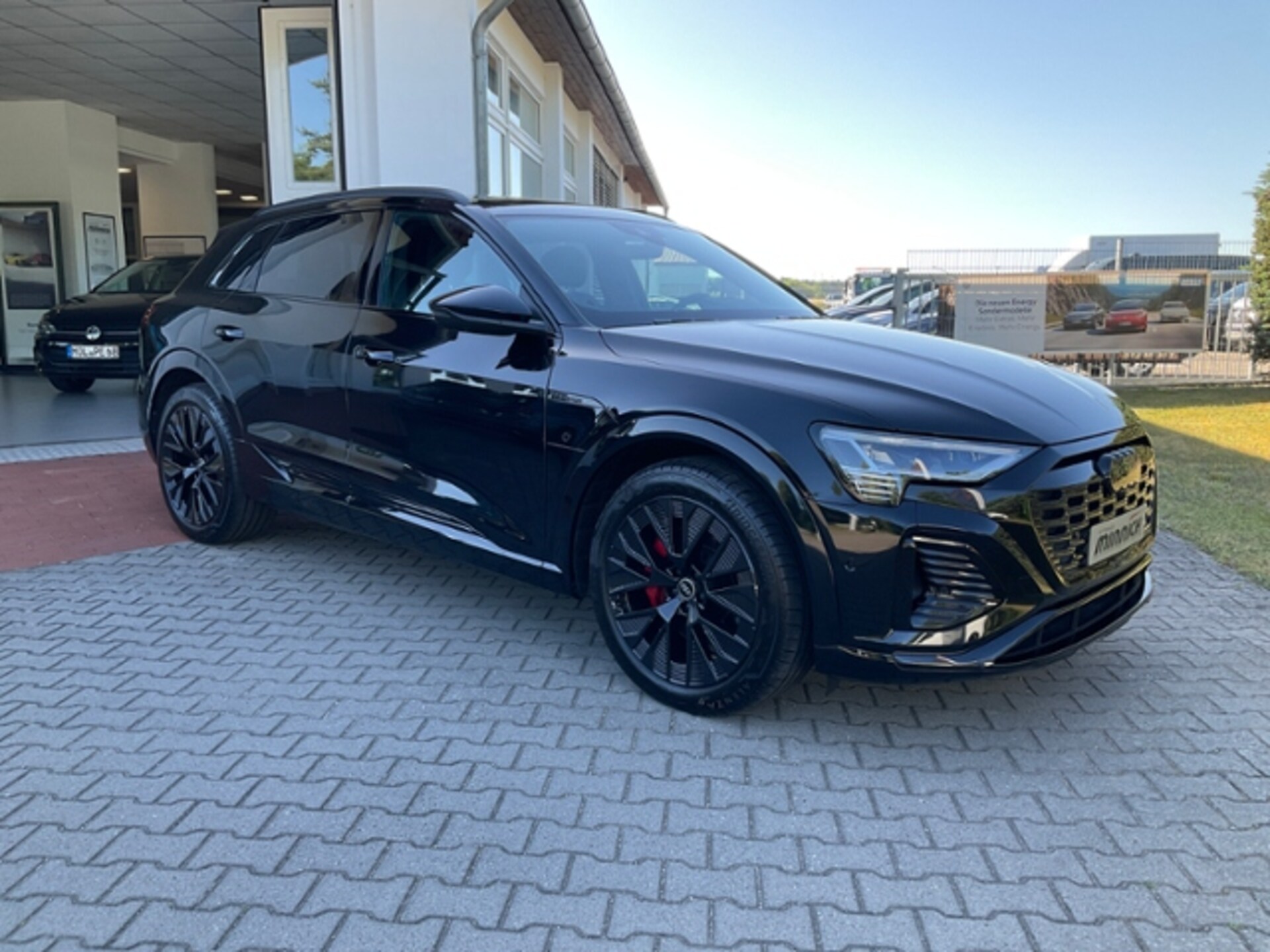 Audi Q8 e-tron S line
