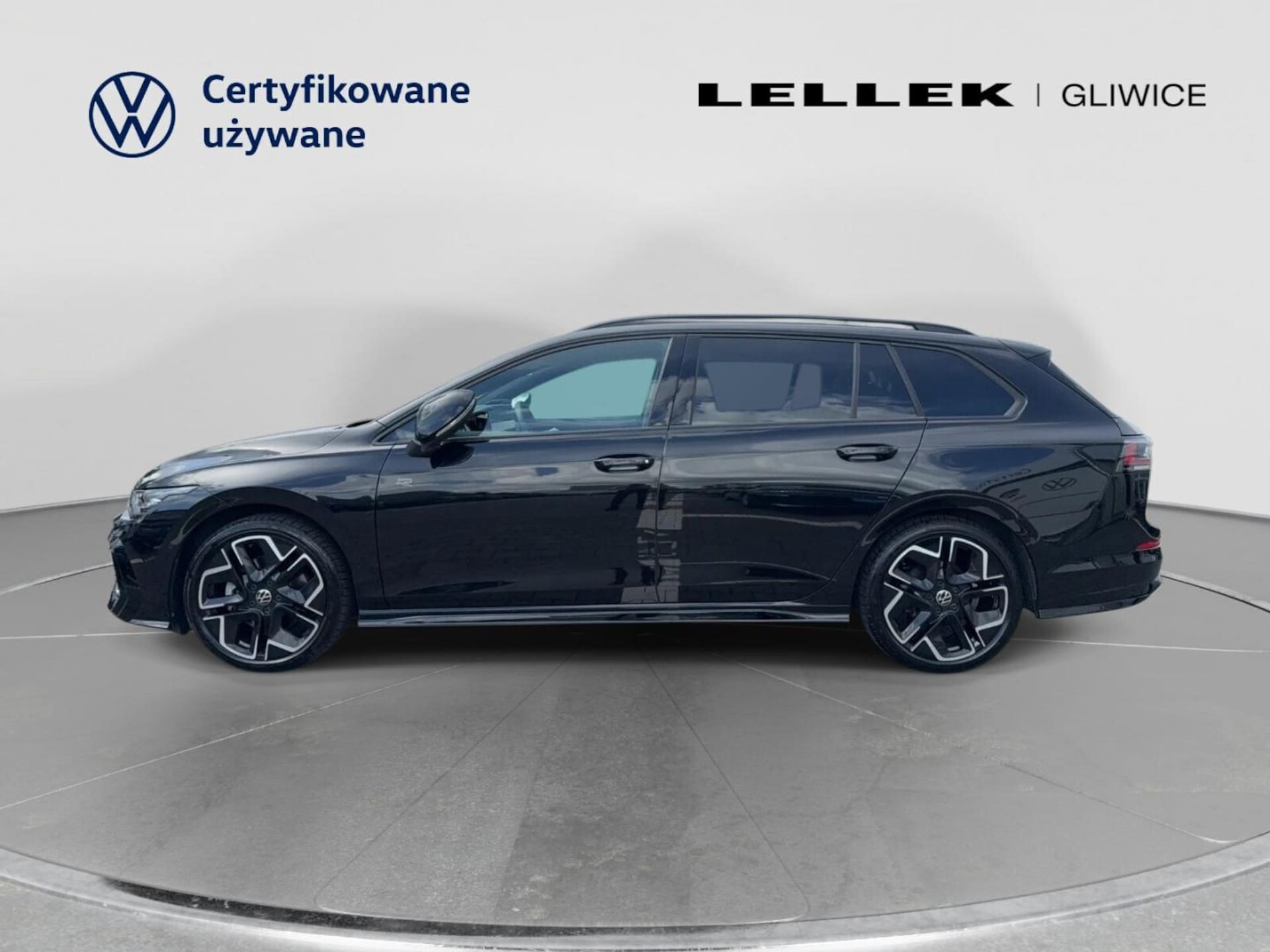 Volkswagen Golf Variant R-Line