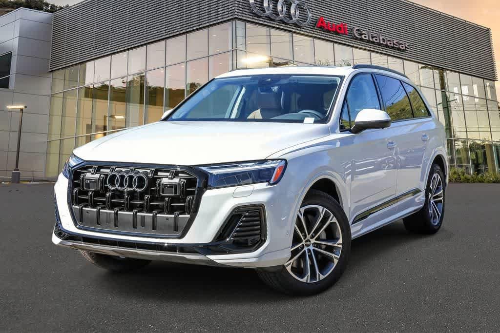 2026 Audi Q7 45 Premium Plus quattro Tiptronic's photo