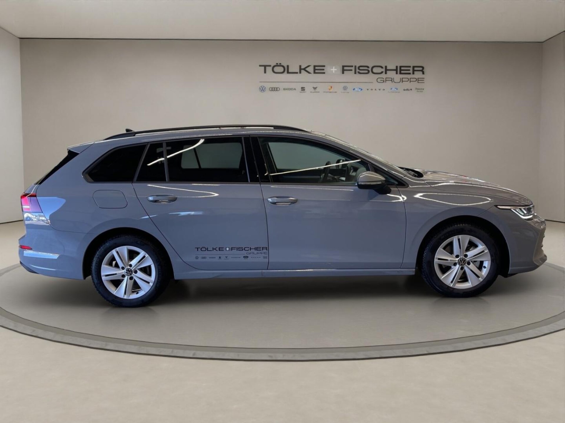 Volkswagen Golf Variant Life