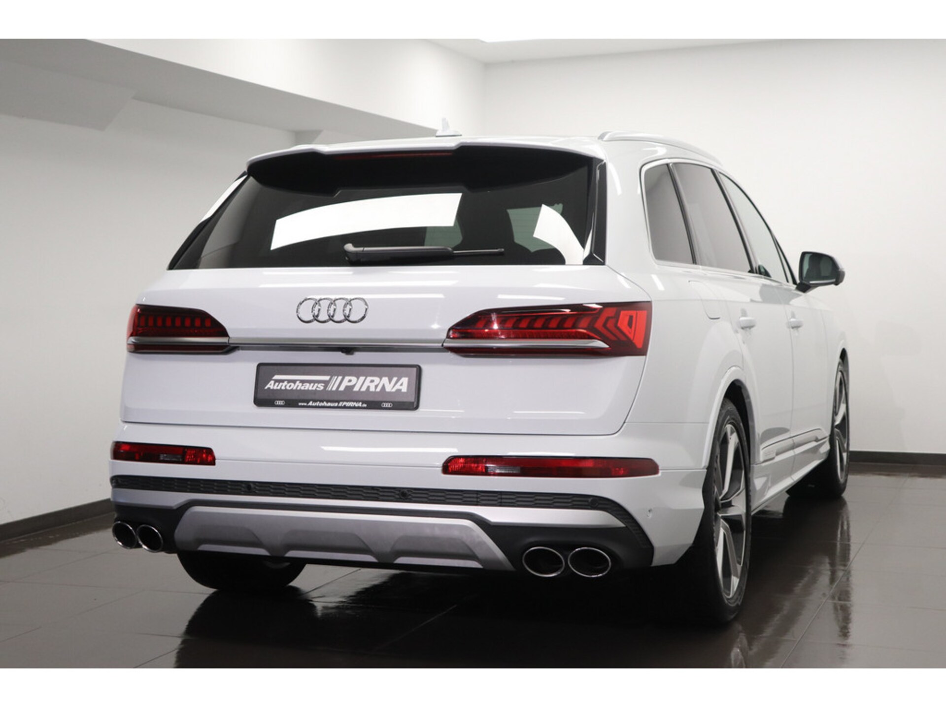 Audi SQ7 SUV