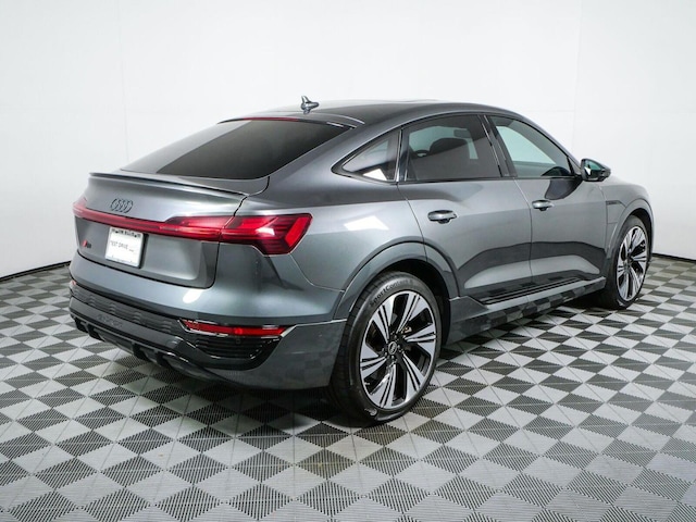 2024 Audi Q8 Sportback e-tron