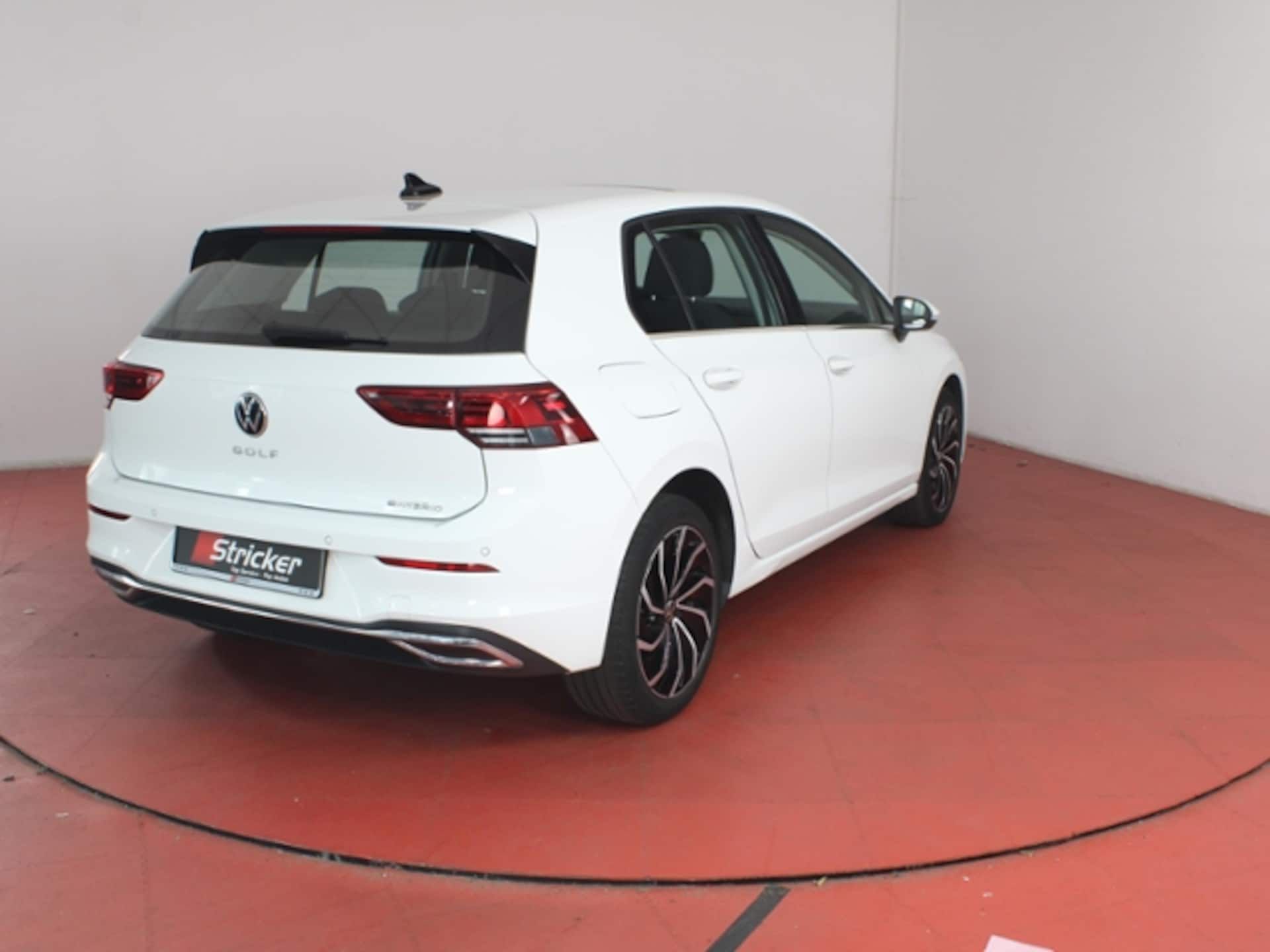 Volkswagen Golf Style