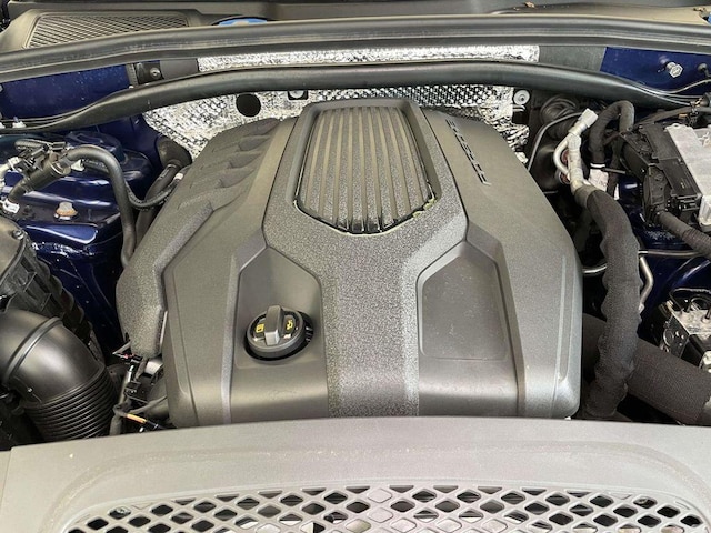 2023 Porsche Macan Base - Photo 24