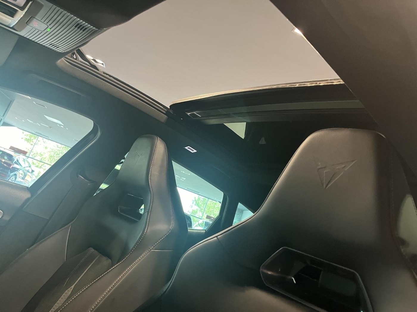 CUPRA Formentor 1.4 e-Hybrid VZ DSG 180 kW (245 CV) — photo 10