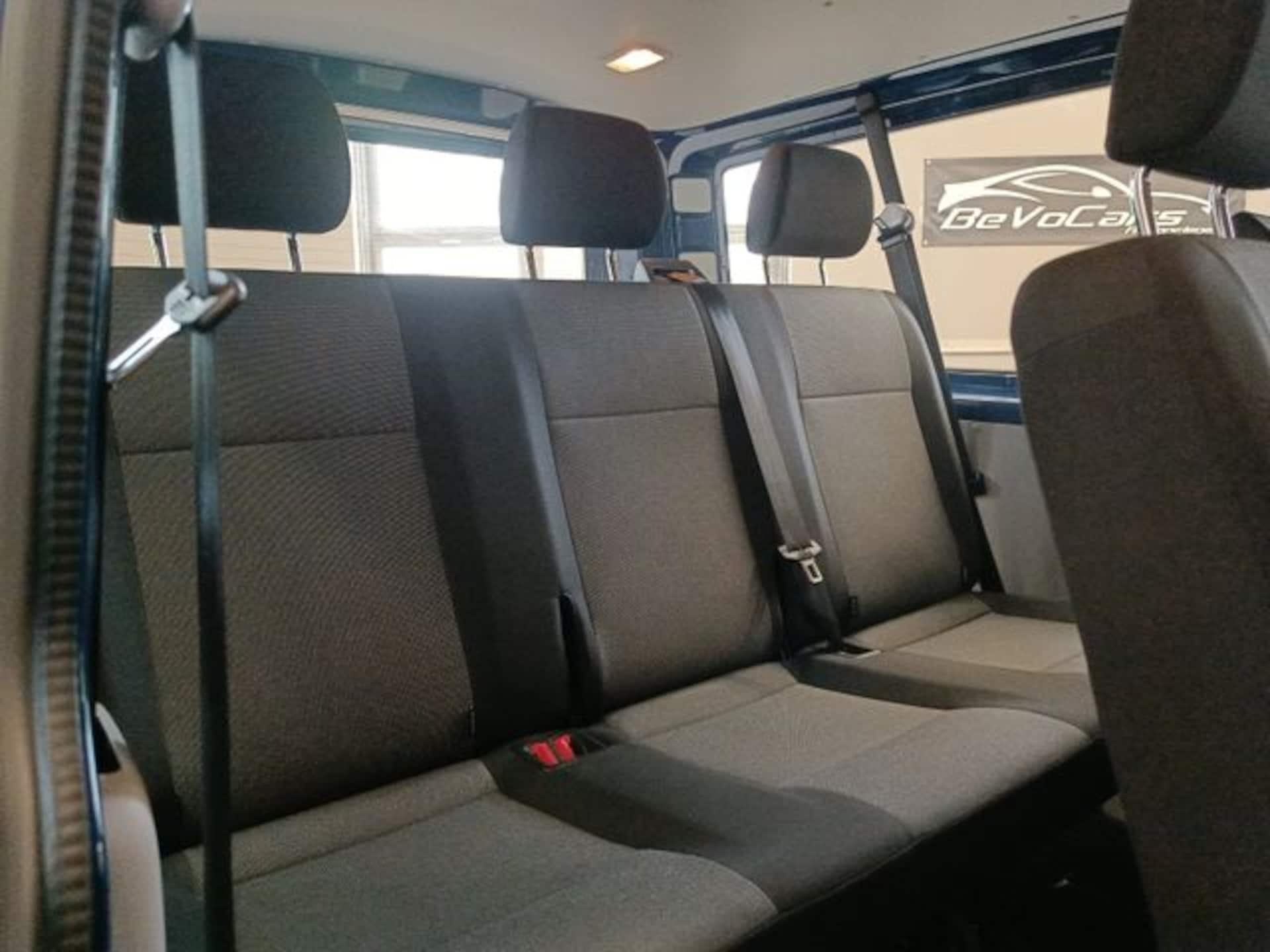 Volkswagen T6 Transporter Kombi langer Radstand
