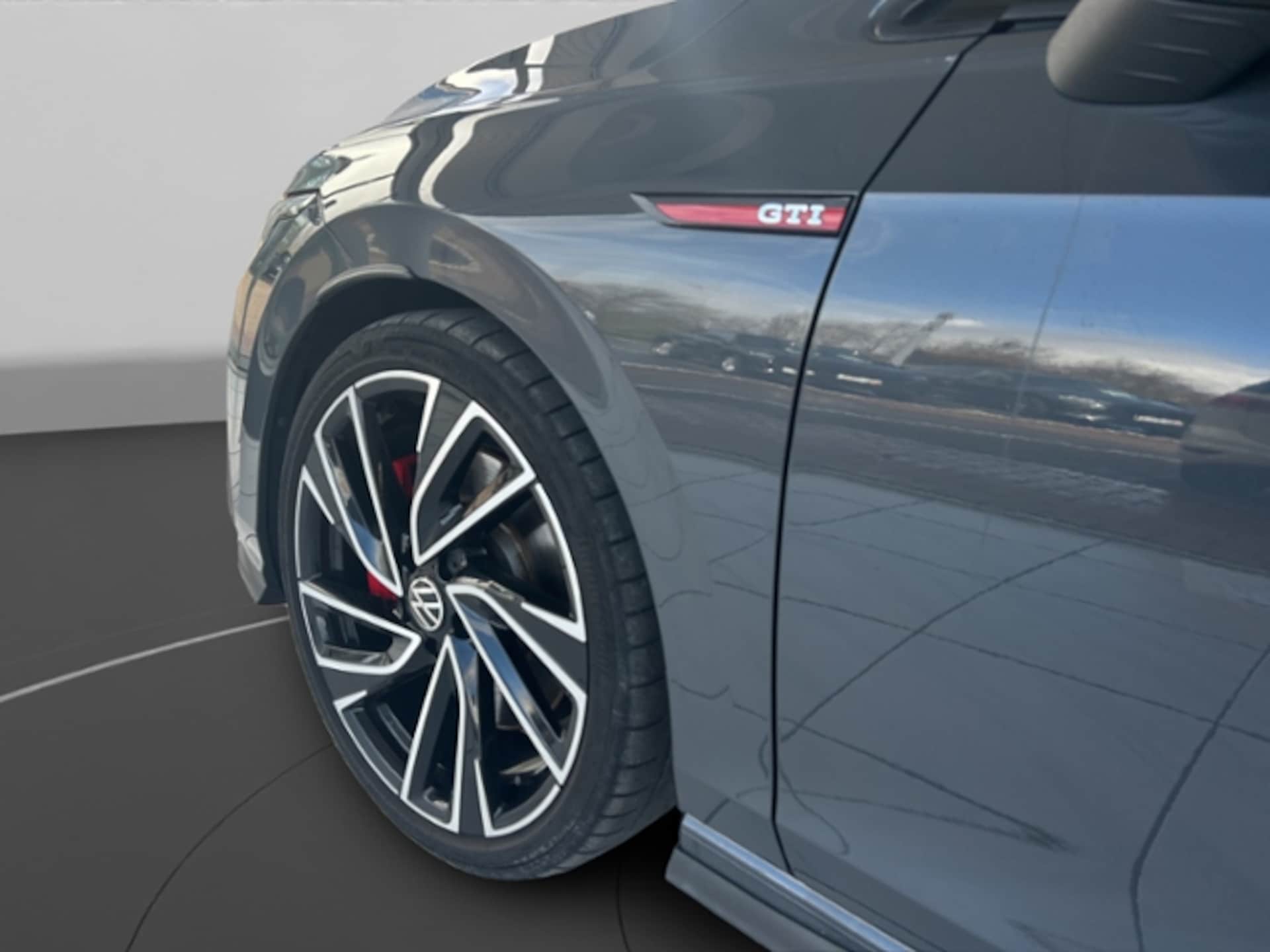 Volkswagen Golf GTI