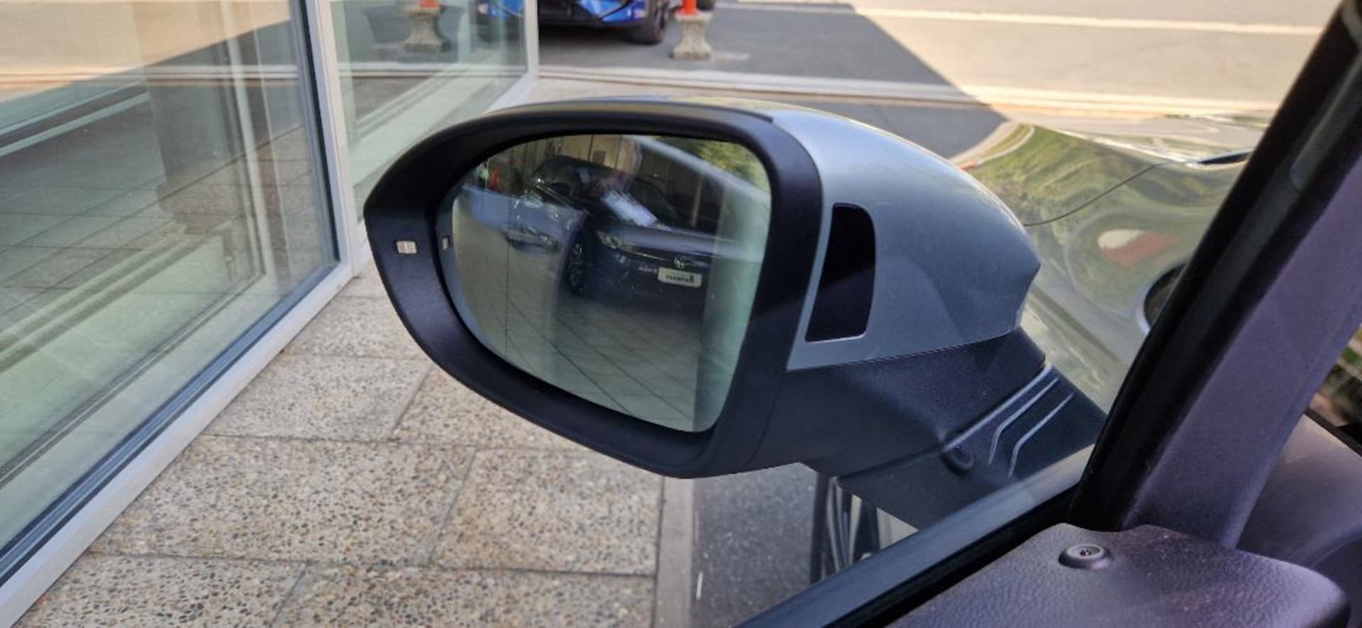 Volkswagen Golf Active