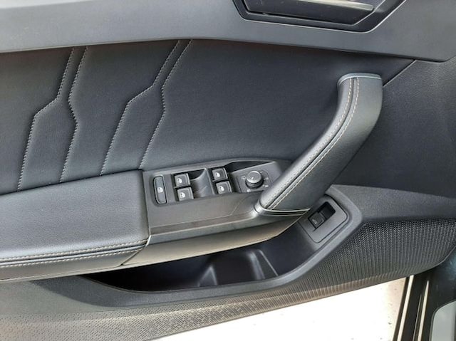 Bild des Autos 14
