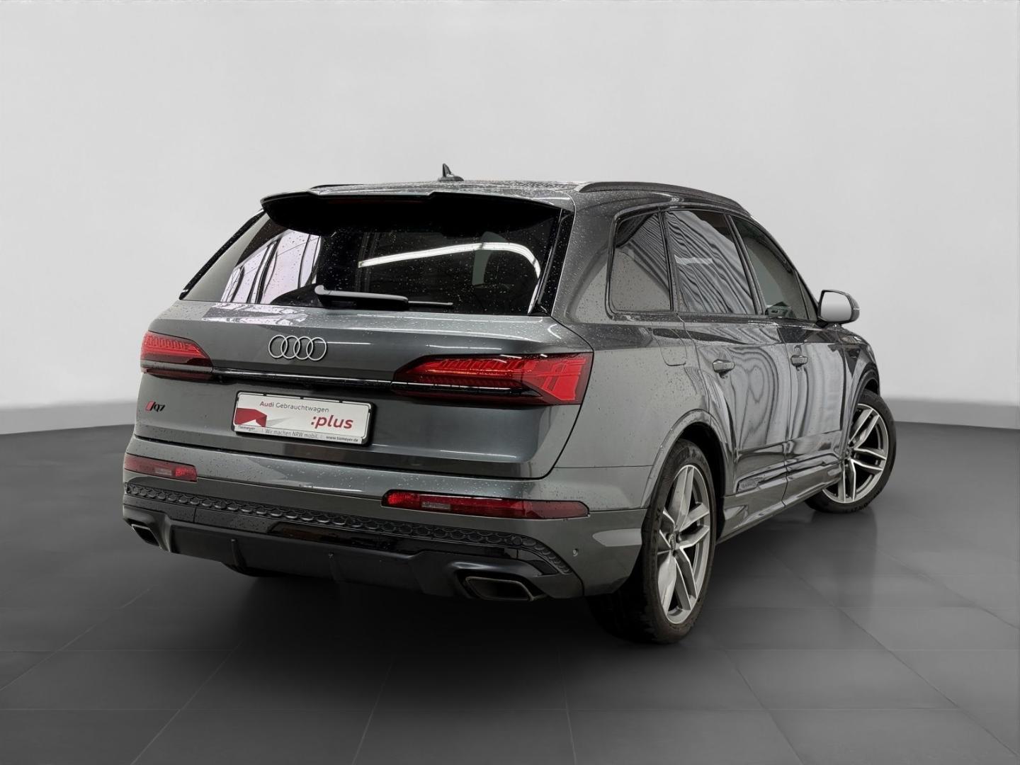 Image about Audi Q7 SUV TFSI e S line 55 TFSI e quattro tiptronic