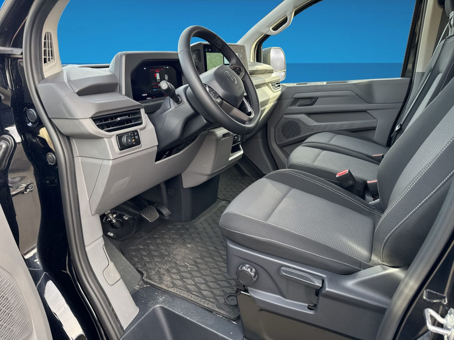 Volkswagen Transporter Kombi kurzer Radstand