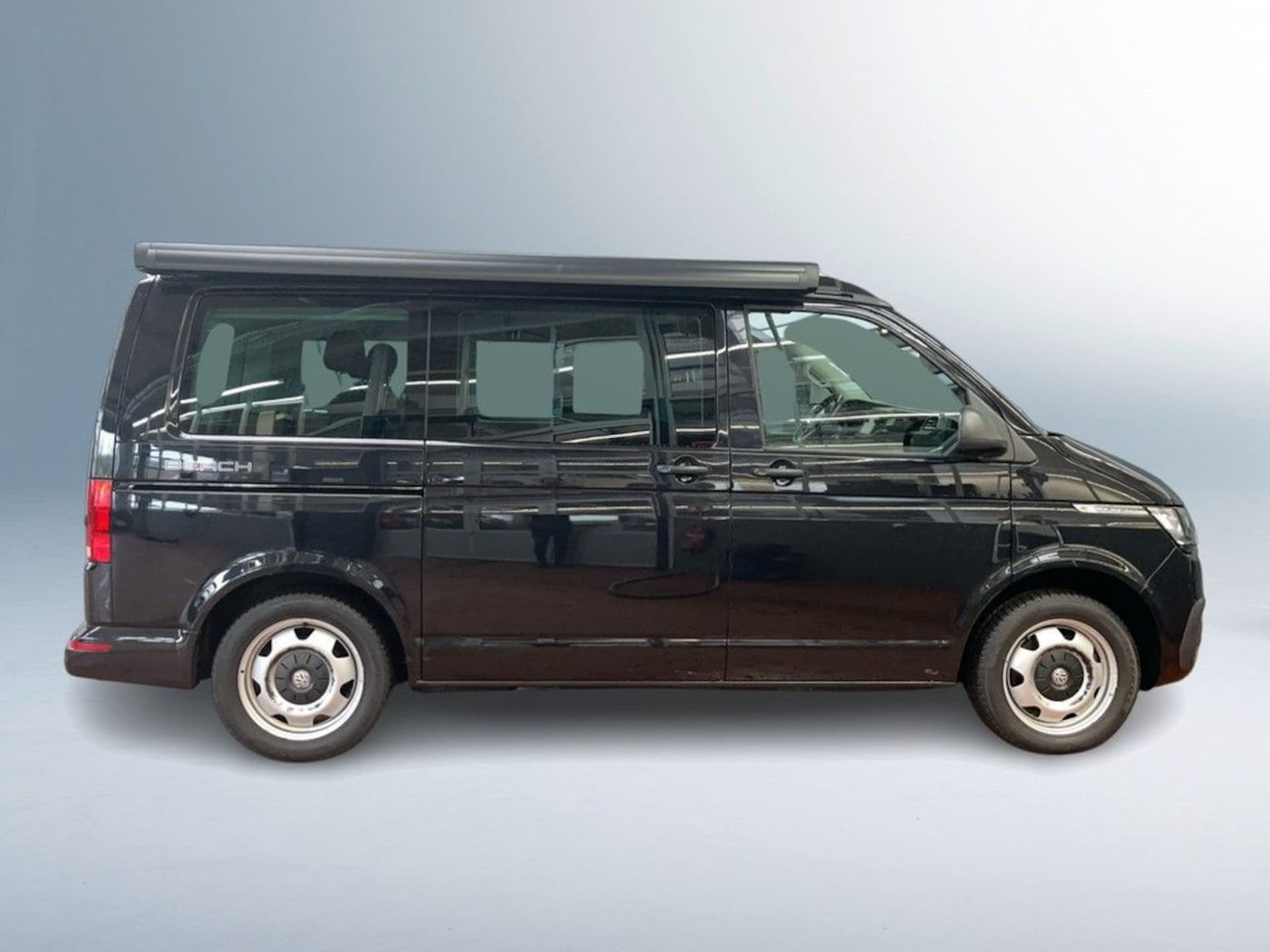 Volkswagen T6.1 California Beach