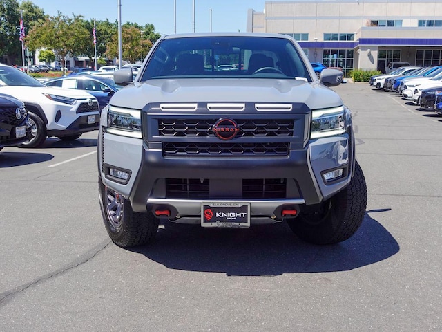 2025 Nissan Frontier