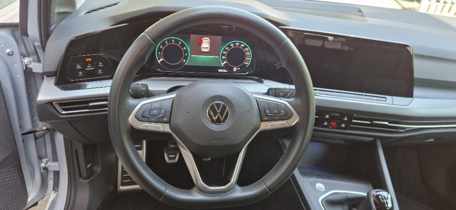 Volkswagen Golf Active